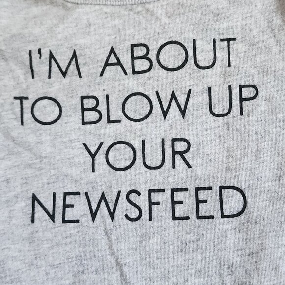 Jumping Bean - I'm About to Blow Up Your News Feed Bodysuit. Size 6 Months - Picture 3 of 5